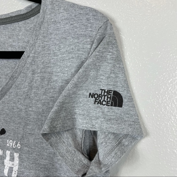 The North Face Canoe Graphic T Shirt Large - Picture 3 of 6